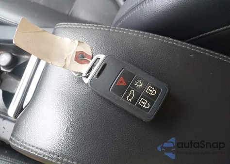 2016 Volvo S60 T5 Premier из США, поврежденный, VIN YV1612TK4G2390397